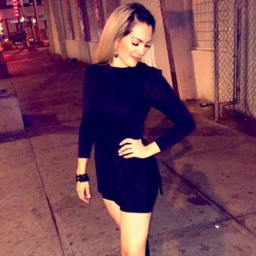 Meet your Posher, Abril